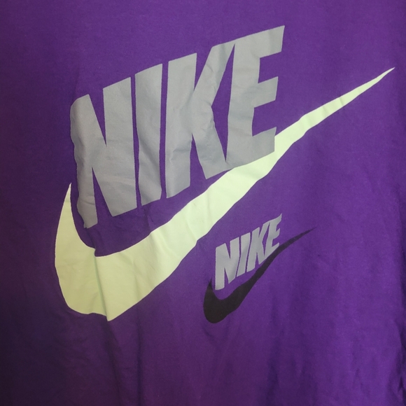 Nike Large Logo Purple T Shirt Size Xxl Mens - Picture 2 of 6